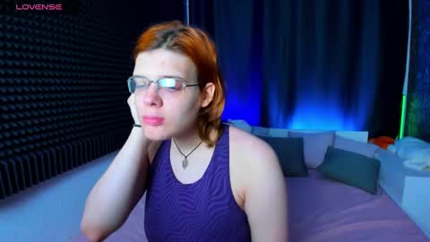 Kiki online show from 12/16/24, 10:08