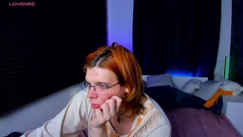 Kiki online show from 12/18/24, 06:03