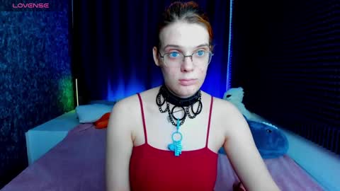Kiki online show from 01/11/25, 01:32