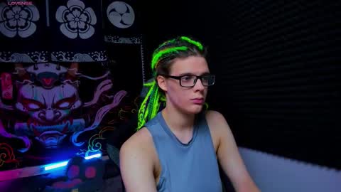 Kiki online show from 09/21/25, 10:06