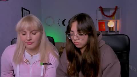 kiki_swan online show from 02/02/26, 07:18