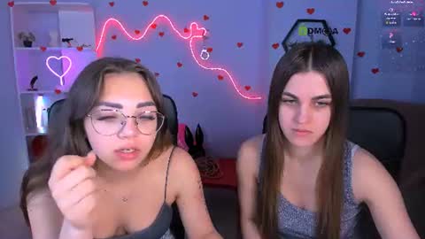 kiki_swan online show from 06/15/26, 12:07