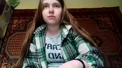 kikibang_ online show from 02/02/26, 08:24