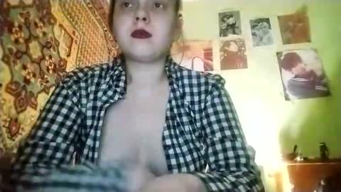 kikibang_ online show from 02/28/26, 10:00