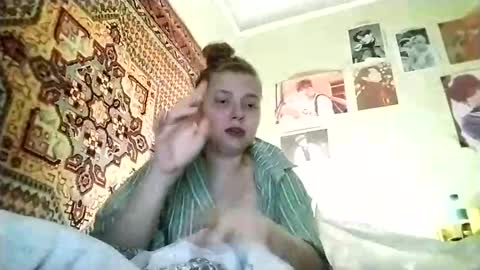 kikibang_ online show from 03/03/26, 06:58