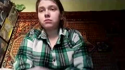 kikibang_ online show from 03/16/26, 10:08