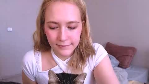 kikikarma online show from 03/06/26, 02:02