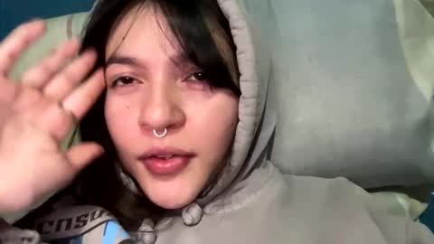kikilove15 online show from 05/08/26, 11:54