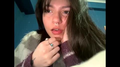 kikilove15 online show from 05/19/26, 07:20