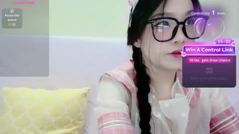 Kiki online show from 05/28/26, 03:09