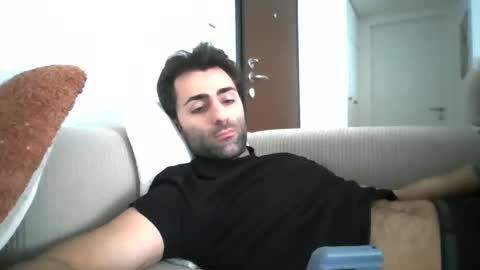 kikkus01 online show from 02/21/25, 09:02