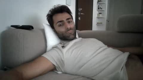 kikkus01 online show from 10/07/25, 09:39