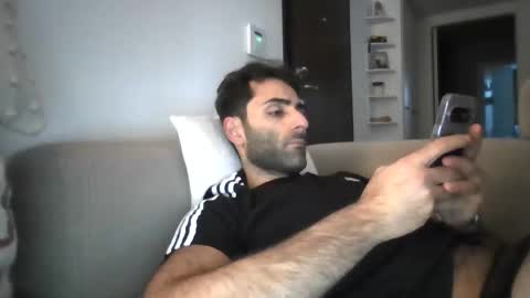 kikkus01 online show from 11/22/25, 03:33