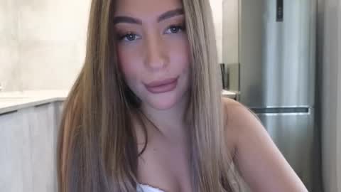 EvaAnna online show from 02/27/25, 03:14