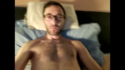 kingstoned online show from 10/22/25, 11:43