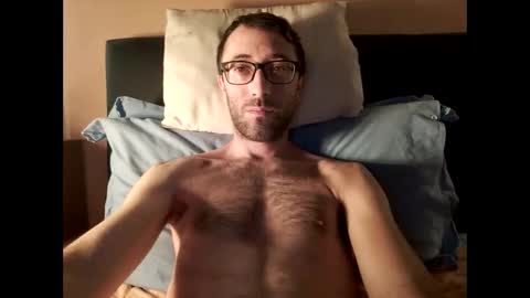 kingstoned online show from 10/25/25, 09:28