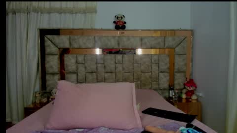Snapshot of kim786_ chatting on 07/23/26, 01:58 Kim online show from 07/23/26, 01:58