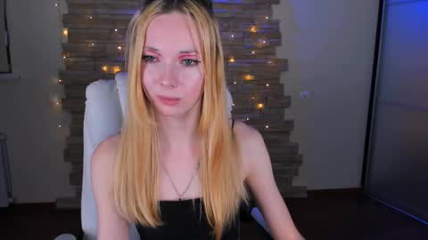 Snapshot of kim_boyd chatting on 02/20/25, 06:24 kim_boyd online show from 02/20/25, 06:24