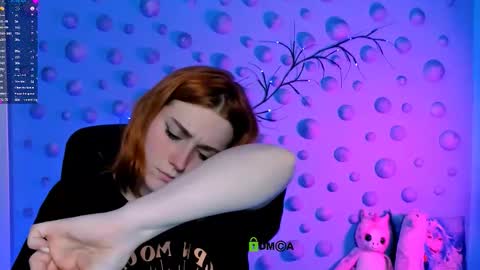 kim_classy online show from 12/23/25, 11:08