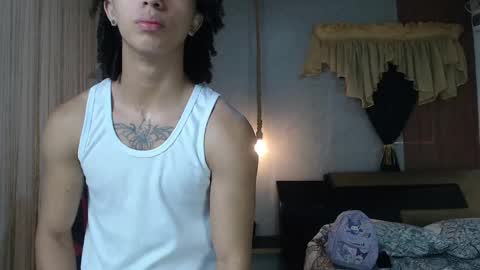 KIM online show from 05/02/26, 01:16
