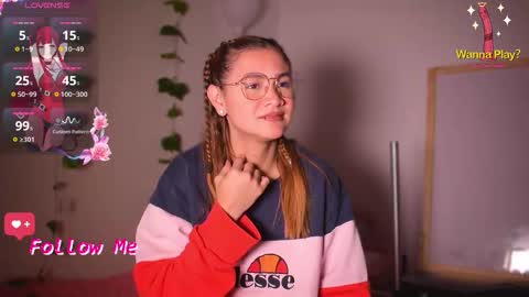 ISABELLA 3 online show from 01/14/26, 08:42