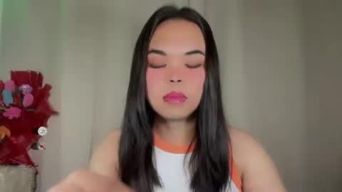 KYLIE online show from 11/25/25, 09:59