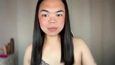 KYLIE online show from 12/19/25, 05:20