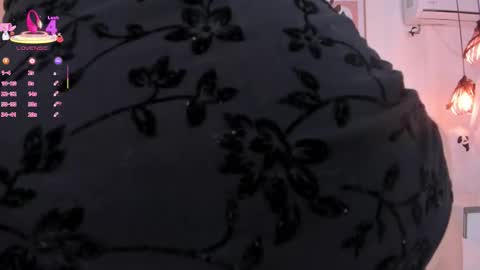 KIM  online show from 10/16/25, 08:32