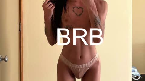 Snapshot of kim_oberlin chatting on 01/31/25, 02:39 Kim Oberlin online show from 01/31/25, 02:39