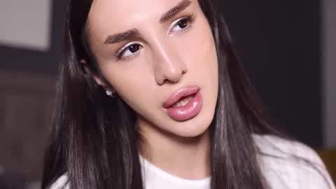 Snapshot of kim_oberlin chatting on 09/27/25, 11:26 Kim Oberlin online show from 09/27/25, 11:26