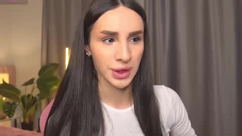 Snapshot of kim_oberlin chatting on 11/28/25, 04:09 Kim Oberlin online show from 11/28/25, 04:09