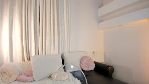 Snapshot of kim_oberlin chatting on 01/08/26, 12:51 Kim Oberlin online show from 01/08/26, 12:51