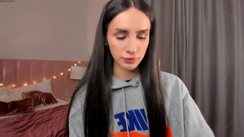 Snapshot of kim_oberlin chatting on 01/13/26, 04:23 Kim Oberlin online show from 01/13/26, 04:23