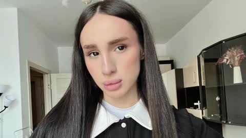 Snapshot of kim_oberlin chatting on 02/14/26, 03:53 Kim Oberlin online show from 02/14/26, 03:53