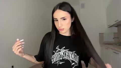 Kim Oberlin online show from 03/26/26, 08:58