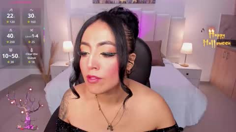 kim online show from 10/28/25, 10:41