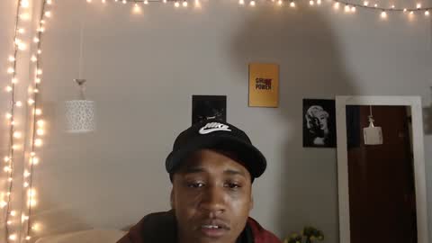 Snapshot of kimandyuk chatting on 01/03/25, 07:18 Kim Yuk online show from 01/03/25, 07:18