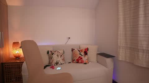 Kim online show from 09/13/25, 11:59