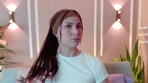 Kim online show from 02/20/26, 08:42