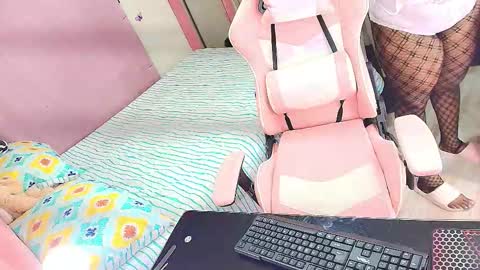 Anita. online show from 03/04/26, 02:39