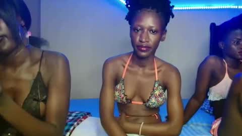 Kimberly online show from 12/04/25, 04:48