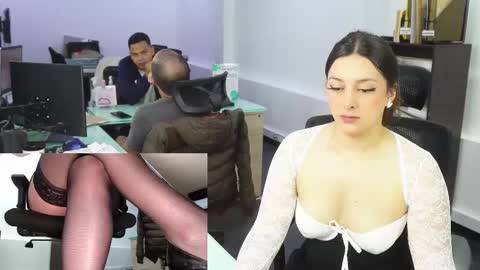 Kimberly 1200-1900 GMT-5 online show from 02/23/25, 01:02