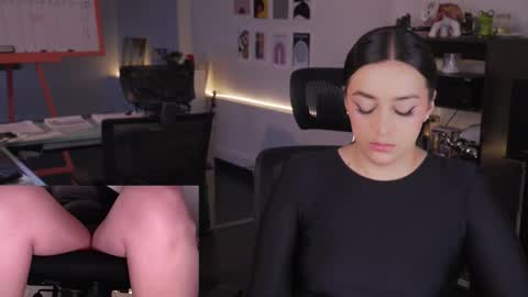 Kimberly 1200-1900 GMT-5 online show from 01/06/26, 08:01