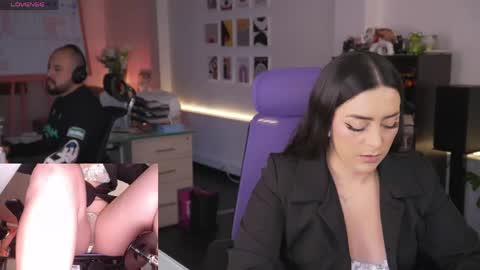 Kimberly 1200-1900 GMT-5 online show from 04/09/26, 09:31