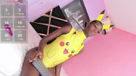 kimberly_ebonny online show from 11/21/25, 04:33