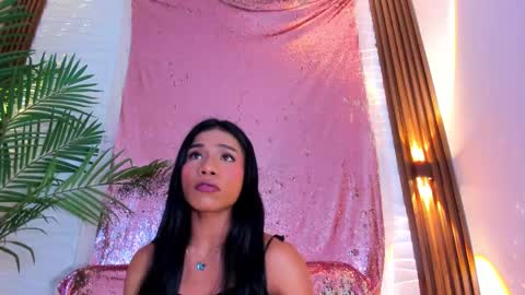 Snapshot of kimberly_gonzalez1 chatting on 09/25/25, 03:43 kimberly gonzalez online show from 09/25/25, 03:43