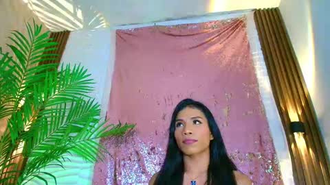 Snapshot of kimberly_gonzalez1 chatting on 09/26/25, 03:54 kimberly gonzalez online show from 09/26/25, 03:54