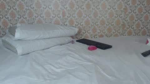 Kimberly online show from 02/06/25, 05:25