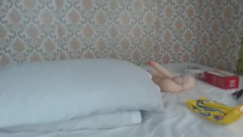 Kimberly online show from 02/19/25, 02:12