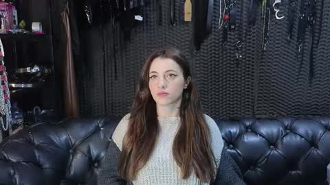 Snapshot of kimberly_swan_ chatting on 09/21/25, 12:45 KIMBERLY SWAN online show from 09/21/25, 12:45